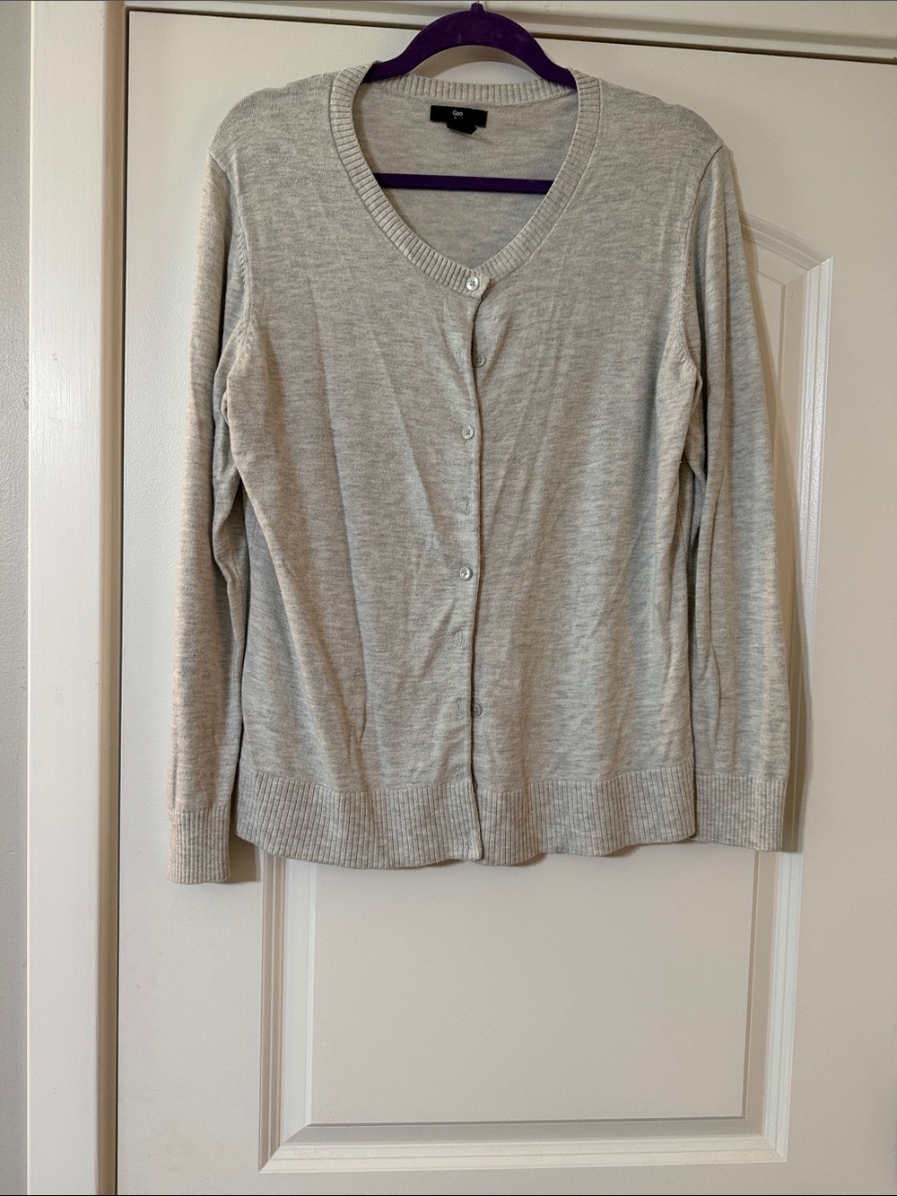 GAP Cream Crewneck Sweater